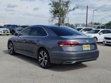 Used 2022 Volkswagen Passat 2.0T SE image 5
