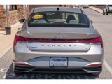 Used 2022 Hyundai Elantra SEL w/ Preferred Accessory Package image 4