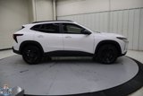 Used 2024 Chevrolet Trax ACTIV w/ Sunroof Package image 2