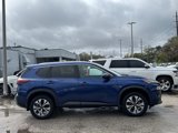 Used 2022 Nissan Rogue SV w/ SV Premium Package image 2