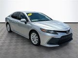 Used 2022 Toyota Camry LE image 3