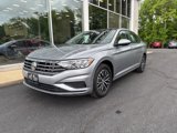 Used 2021 Volkswagen Jetta SE w/ SE Cold Weather Package image 2