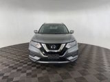 Used 2018 Nissan Rogue SV image 3