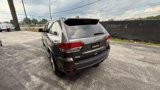 Used 2021 Jeep Grand Cherokee Laredo image 5