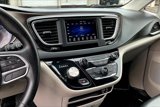 Used 2020 Chrysler Voyager Lxi image 6