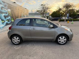 Used 2010 Toyota Yaris 2-Door Hatchback image 4