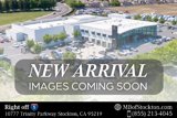 Used 2022 Mercedes-Benz GLB 250 4MATIC image 5