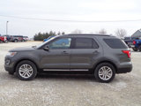 Used 2017 Ford Explorer XLT w/ Equipment Group 202A image 3