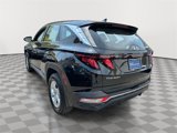 Certified 2022 Hyundai Tucson SE image 5