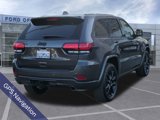 Used 2021 Jeep Grand Cherokee Laredo X image 2