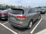 Used 2018 Kia Sorento L image 4