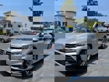 Used 2017 Volkswagen Passat 1.8T R-Line w/ R-Line Lighting Package image 4