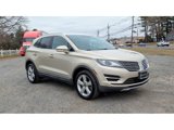 Used 2017 Lincoln MKC Premiere image 3