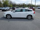 Used 2015 Volvo V60 T5 Premier image 3