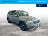 Used 2022 Volkswagen Tiguan S image 2