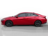 Certified 2022 Hyundai Elantra SEL w/ Preferred Accessory Package image 2