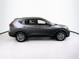 Used 2020 Nissan Rogue SV image 4