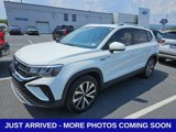 Used 2022 Volkswagen Taos SE image 3
