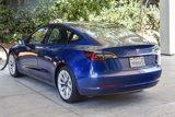 Used 2022 Tesla Model 3 Standard Range image 4
