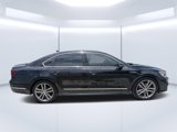 Used 2017 Volkswagen Passat 1.8T R-Line w/ R-Line Lighting Package image 2