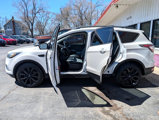 Used 2017 Ford Escape SE w/ SE Sport Appearance Package image 5