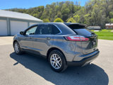 Used 2024 Ford Edge SEL w/ Convenience Package image 3
