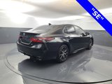 Used 2023 Toyota Camry SE image 3