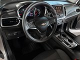 Used 2021 Chevrolet Equinox LT image 2