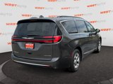 Used 2022 Chrysler Pacifica Limited image 5