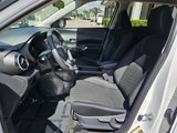 Used 2023 Nissan Kicks SV image 3
