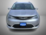Used 2019 Chrysler Pacifica Touring-L Plus w/ Tire & Wheel Group image 2