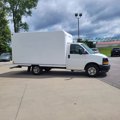 Used 2017 Chevrolet Express 3500 image 3