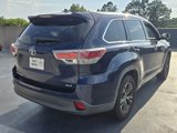 Used 2016 Toyota Highlander XLE image 4