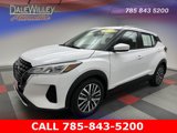 Used 2023 Nissan Kicks SV image 3