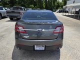 Used 2017 Ford Taurus SE image 3