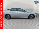 Used 2023 Nissan Altima 2.5 SV image 2