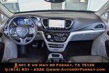 Used 2022 Chrysler Pacifica Touring-L image 2