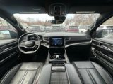 Used 2023 Jeep Wagoneer Series II image 2