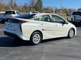 Used 2016 Toyota Prius Three image 3