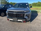 Used 2024 Chevrolet Traverse Z71 image 2