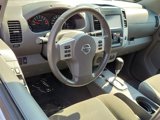 Used 2021 Nissan Frontier SV image 2