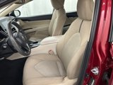 Used 2021 Toyota Camry LE w/ Convenience Package image 5