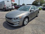 Used 2017 Kia Optima EX image 3