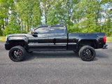 Used 2015 GMC Sierra 2500 Denali w/ Duramax Plus Package image 4