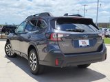Certified 2022 Subaru Outback Premium image 3