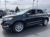 Certified 2021 Ford Edge SEL w/ Convenience Package image 3
