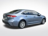 Used 2022 Toyota Corolla LE image 5