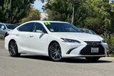 Used 2024 Lexus ES 300h w/ Premium Package image 2
