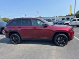 New 2024 Jeep Grand Cherokee Altitude image 2