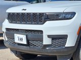 Used 2024 Jeep Grand Cherokee L Laredo image 2
